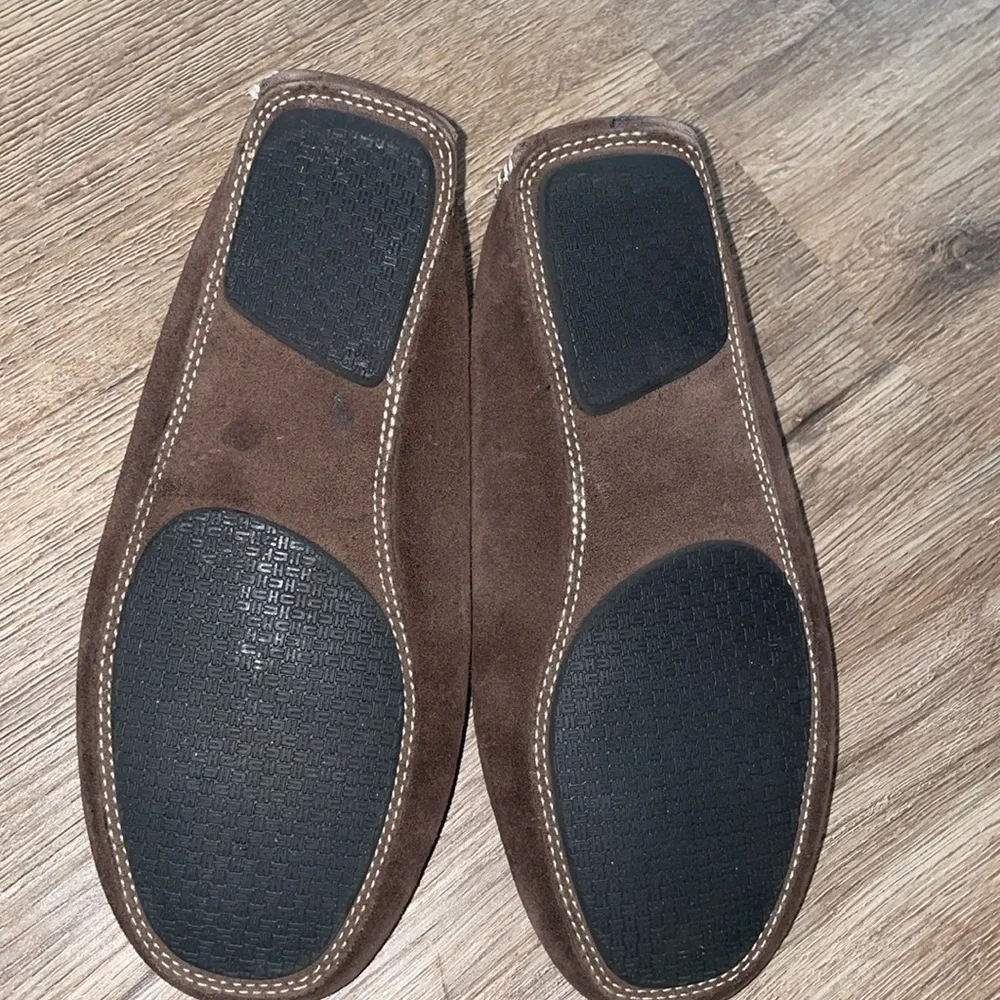 Cole Haan - children’s slippers size-12C(medium)